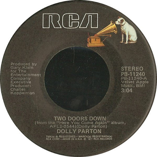 Dolly Parton - Two Doors Down (7" Single)